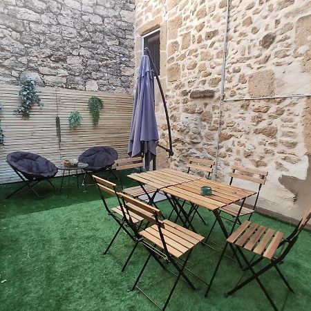 Chez Leon - Clim' & Patio - Appart Loupian Centre Exterior foto